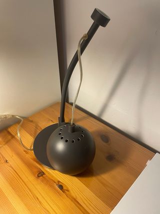 Lámpara de escritorio flexible negra