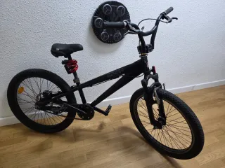 Bicicleta Monty big Negra