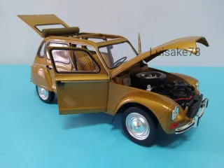 Maqueta Citroën Dyane 1:18