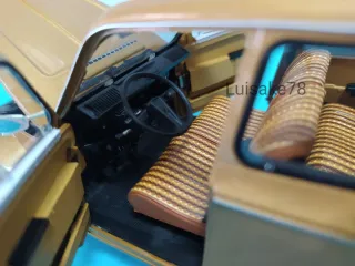 Maqueta Citroën Dyane 1:18