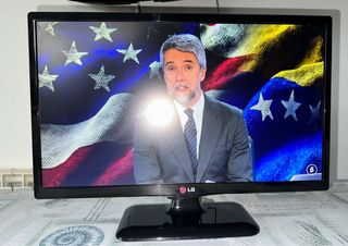 Televisor LG 22MT44D-PZ