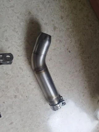 Supresor Honda Hornet