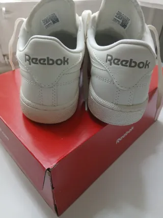 Zapatillas Reebok Clásicas Blancas Talla 37.5