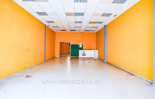 Local comercial en venta en Carballo