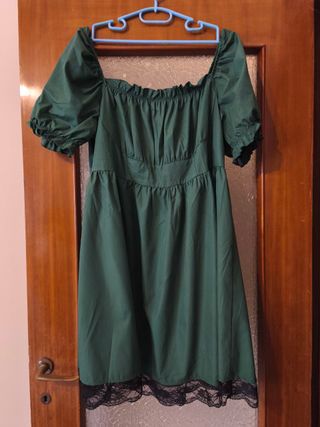 Abiti bustino arricciato con manica a sbuffo