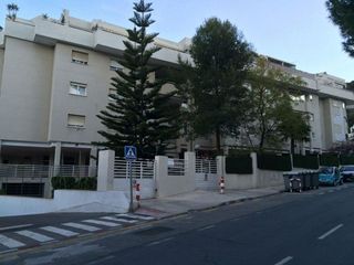 Garaje en venta en El Mayorazgo - El Limonar en Málaga