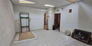 Local comercial en venta en Este-Delicias en Jerez de la Frontera