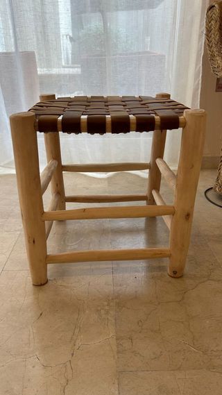 Taburete artesano madera y piel