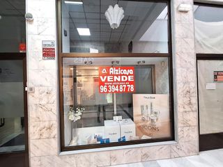 Local comercial en venta en Tavernes de la Valldigna