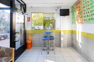Local comercial en venta en Polígono Cartuja – La Paz en Granada