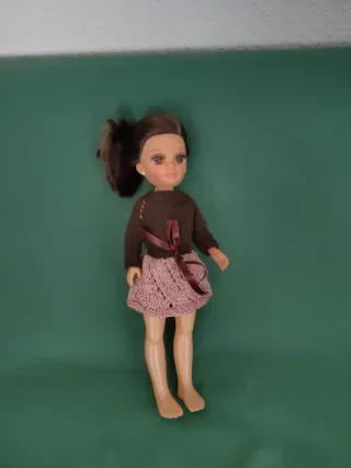 Muñeca Nancy Vestido Marrón y  Rosa