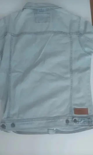 Cazadora Vaquera Pull&Bear Talla M