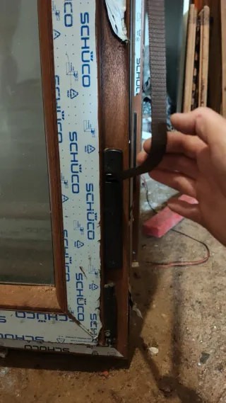 SCHÜCO nuevas125/136 cajón incluido