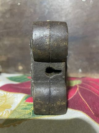 Candado antiguo restaurado