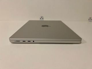 NUEVO | MacBook Pro M3 512GB 8GB + Factura