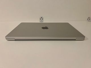 NUEVO | MacBook Pro M3 512GB 8GB + Factura