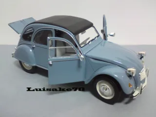 Maqueta Citroën 2CV Escala 1:18