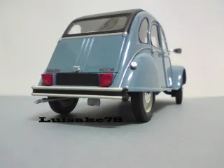Maqueta Citroën 2CV Escala 1:18