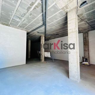 Local comercial en alquiler en Pabellón - Estación - El Corte Inglés en Ejido (El)