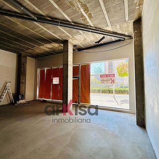 Local comercial en alquiler en Pabellón - Estación - El Corte Inglés en Ejido (El)