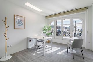 Oficina en alquiler en Centro en Alicante