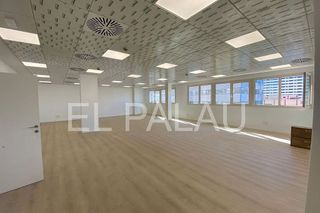 Oficina en alquiler en Campanar en Valencia