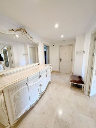 Piso en alquiler en Lomas de Marbella Club - Puente Romano en Marbella