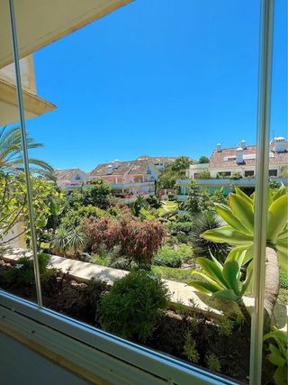 Piso en alquiler en Lomas de Marbella Club - Puente Romano en Marbella