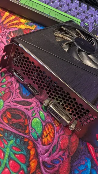 Tarjeta Gráfica GeForce GTX 1660 Super