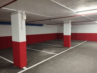 Garaje en alquiler en Barrio de Abando en Bilbao