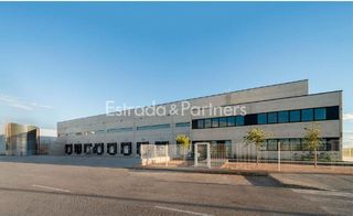 Nave industrial en alquiler en Picassent