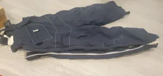 Mono de nieve azul talla 4