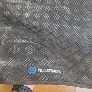 Alfombrilla cubre maletero golf v