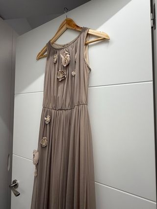 Vestido largo beige flores talla XS