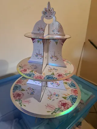 Alzatorta a tema unicorno