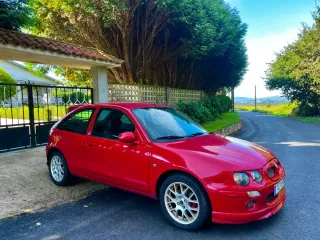 MG ZR 2001