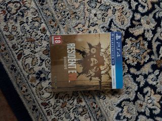 PlayStation 4 1TB Ultimate Player Edition + PS VR