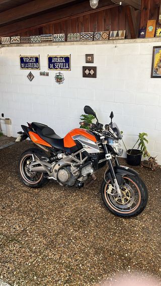 Aprilia Shiver 750