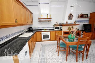 Chalet en venta en Avda. Alemania - Italia en Villarreal