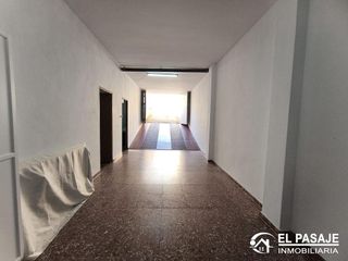 Casa adosada en venta en Linares