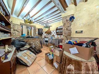 Chalet en venta en Linares