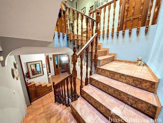 Chalet en venta en Linares