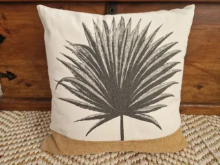 Cojín Maison du Monde Hoja Palmera