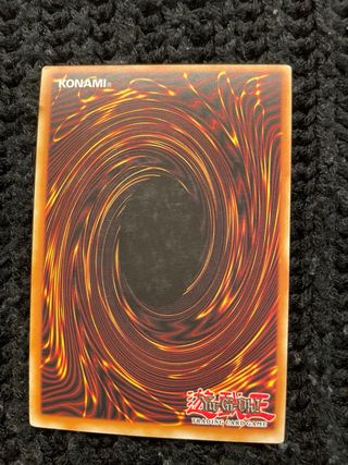 2 Carte Magia Yu-Gi-Oh! Spada Rivelatrice
