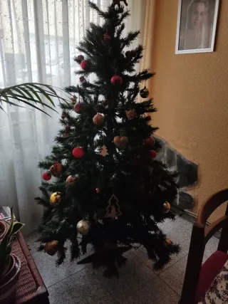 Árbol de Navidad decorado