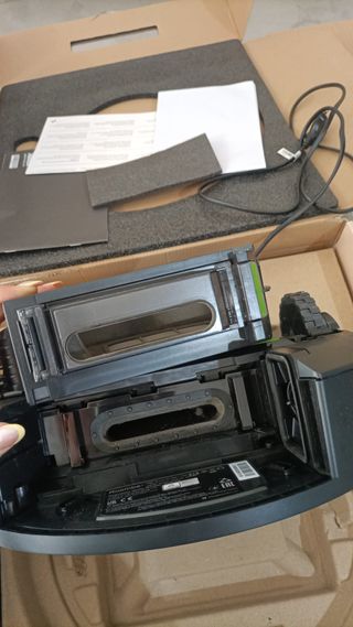 iRobot Robot Aspirador con conexión Wi-Fi Roomba®