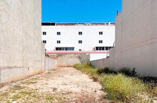 Terreno en venta en Los Boliches en Fuengirola