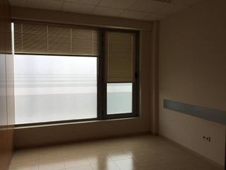 Local comercial en venta en Azucaica - Santa María de Benquerencia en Toledo