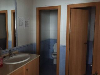 Local comercial en venta en Azucaica - Santa María de Benquerencia en Toledo