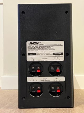 Bose Acoustimass original: 2 cubos + módulo